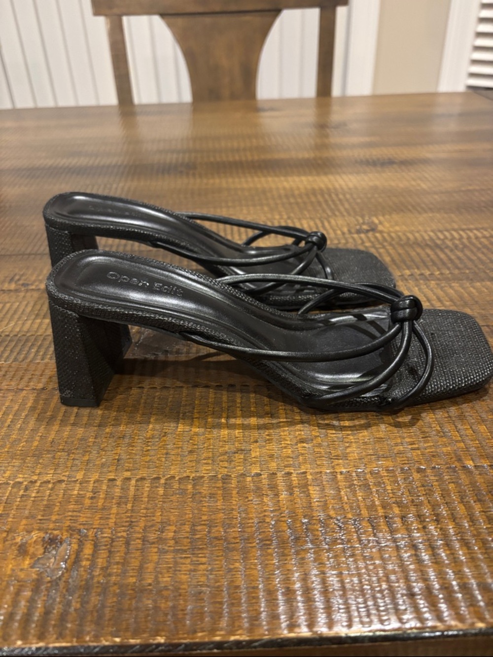 Open Edit black two inch block heel strappy sandal - size 7.5 - Picture 3 of 3